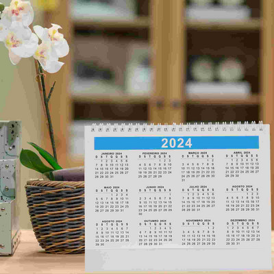 2024 m. Brazilijos stalo kalendoriaus papuošalai Kasdienis kūrybinis stalinis namų apyvokos stovėjimas