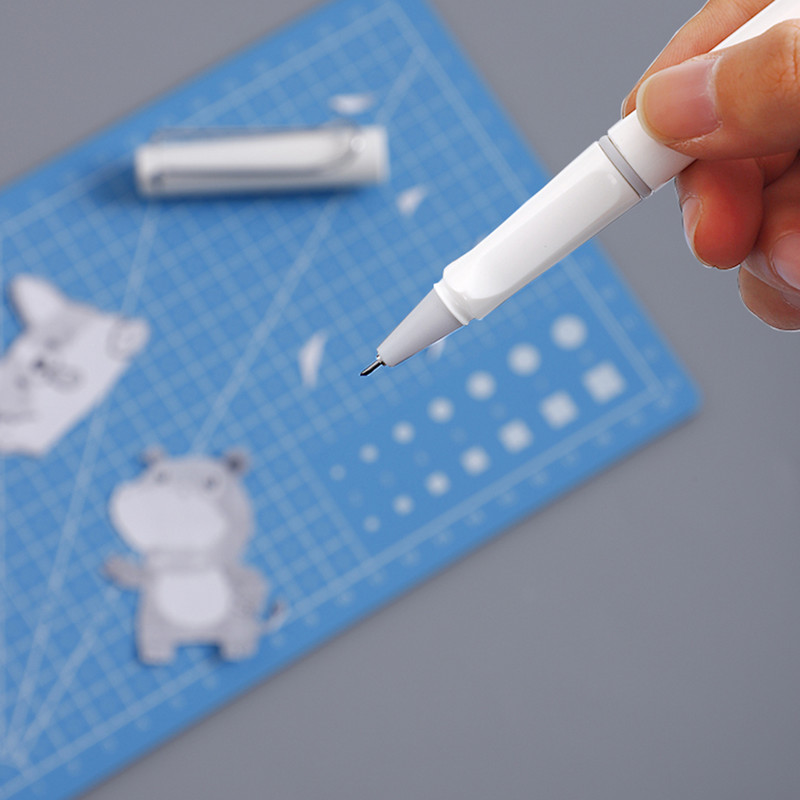 Radošs pildspalvas veids Rokas konta pildspalva Nazis Mākslas zīmogs Gravēšana Lente Papīra griezējs Kancelejas preces Biroja skolas griešanas naži