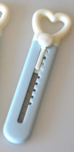 10 εκ. Kawaii Mini Pocket Love Heart Art Utility Knife Express Box Μαχαίρι Χαρτοκόφτης Χειροτεχνίας Περιτύλιγμα Ξαναγεμιζόμενης λεπίδας Χαρτικά