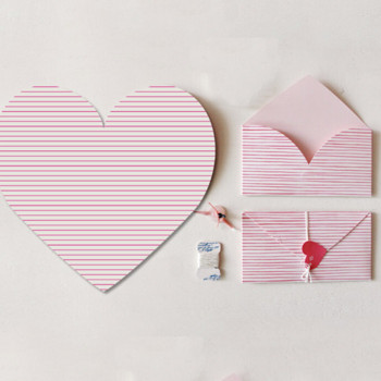 2 τμχ Κομψοί χάρτινοι φάκελοι με ροζ ρίγες Love Heart σε σχήμα Προσκλητήριο για ευχετήρια κάρτα Κάλυμμα Kawaii Stationery