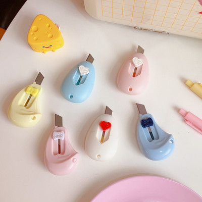Deli Ceramic Cutter Utility Cuțit pentru artă Cuțit de sculptat de precizie Micro lamă retractabilă pentru tăierea hârtiei Pen Cuțite Papetarie