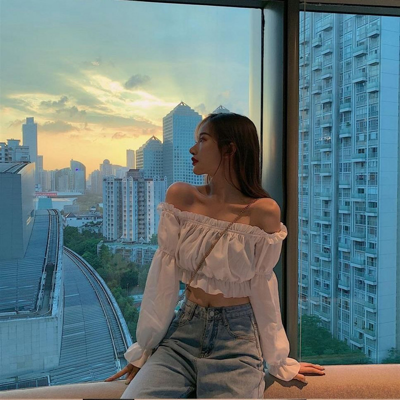 Top pentru femei Bluză sexy cu umăr dezactivat Top cu mânecă lungă pentru petrecere în club Cămașă albă cu mâneci bufante Crop Top cu volane Top cu tuburi de vară