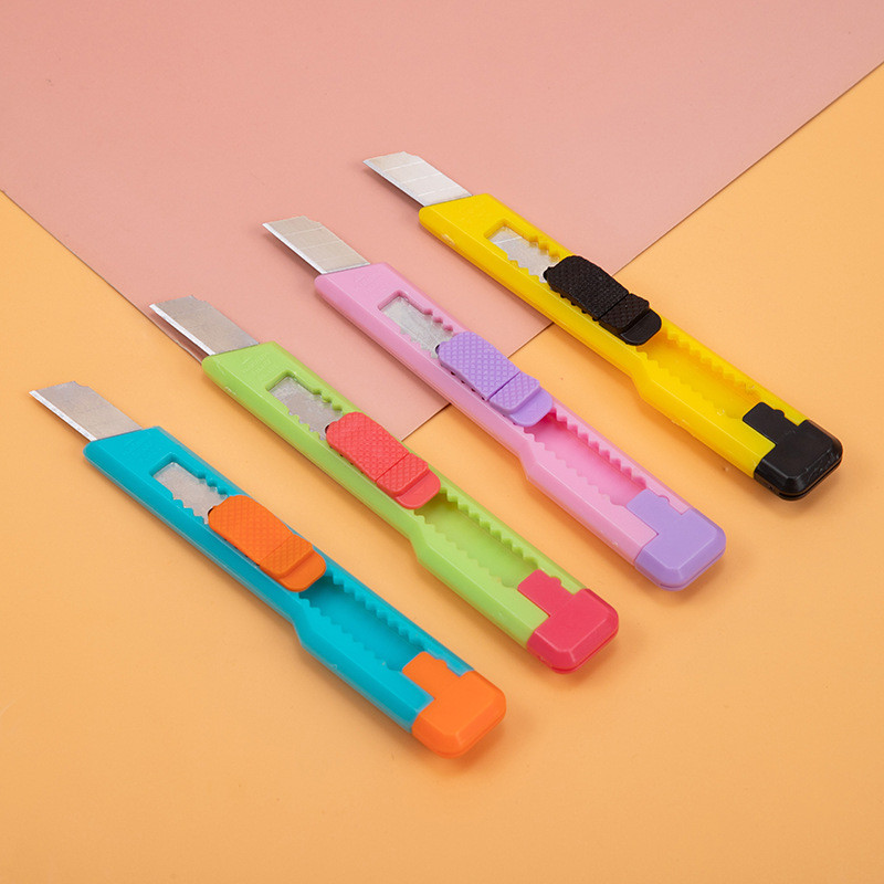 2 komada prijenosnog pomoćnog noža za rezanje pisama, otvarača za omotnice, poštanskog noža, školski uredski pribor