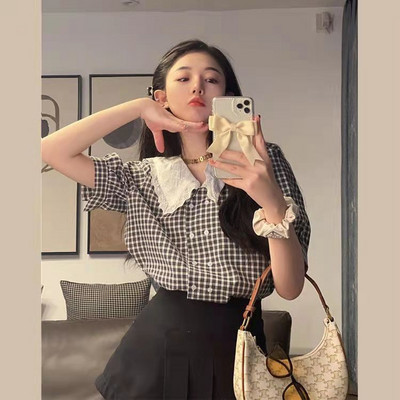 Karirane košulje Ženske Peter Pan kragne Slatka labava čipkana dugmad Retro puf bluze kratkih rukava Dizajn francuskog stila Ljeto Mujer Top