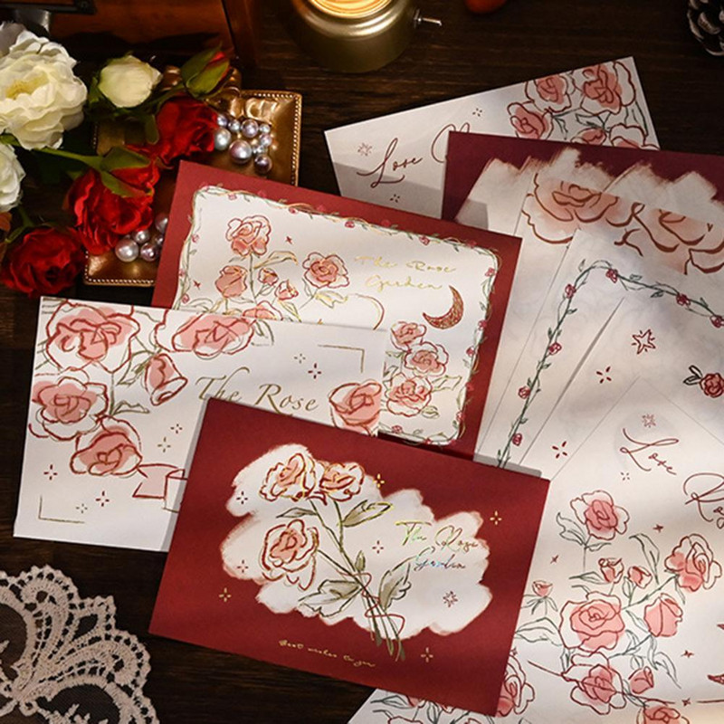 1 szett levélpapír Kézzel írt borítékok Gyönyörű virágmintás levélpapír készlet Romantikus stílusú levélpapír készlet lány kellékek