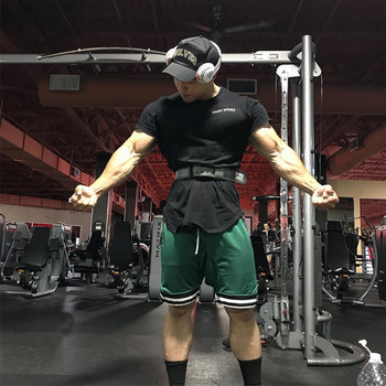 Ανδρικό σορτς πίστας με πλέγμα Καλοκαιρινό μπάσκετ Fitness τρέξιμο αναπνέον κοντό παντελόνι Loose μυϊκή προπόνηση βερμούδα αρσενικό