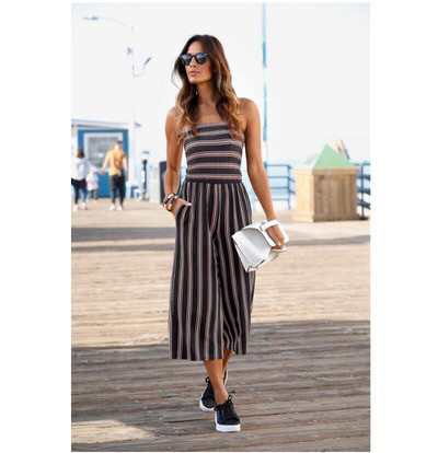 Ljetni prugasti ulični kombinezon bez naramenica Ženski seksi kombinezon s povezom bez leđa Ležeran ženski kombinezon s džepovima u stilu za plažu