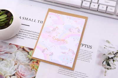 Kozmikus egyszarvú univerzális kártya rajzfilm Kreatív üzenet Áldás Születésnapi Kártya Karácsony újév napi köszönőkártya boríték