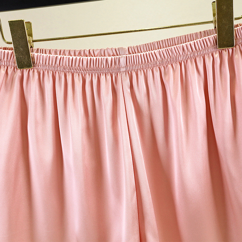 Σέξι μοδάτα σατέν γυναικεία σορτς Κορεάτικου στιλ Χαριτωμένη ελαστική μέση 2021 Καλοκαιρινή καυτερή παντελόνα ύπνου 121899WKA