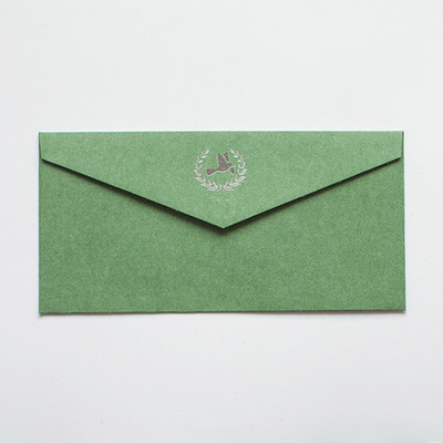 Papirna omotnica u zapadnoj boji, crvena ruža, poslovna pozivnica, omot za pismo, vintage bronzana omotnica za čestitku s porukom, darove