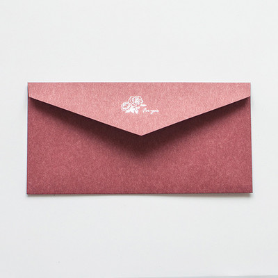 Papirna omotnica u zapadnoj boji, crvena ruža, poslovna pozivnica, omot za pismo, vintage bronzana omotnica za čestitku s porukom, darove