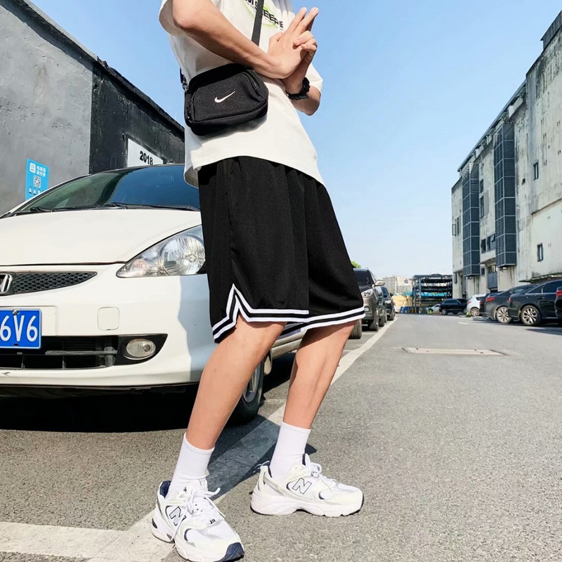 Νέο ανδρικό σορτς μπάσκετ 2023 Φαρδύ παντελόνι γυμναστικής προπόνησης πέντε πόντων Ανδρικά σορτς γυμναστικής High Street