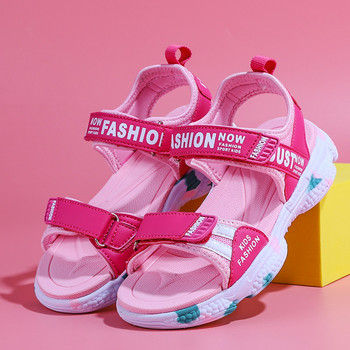 2023 Летни маркови нехлъзгащи се плажни обувки Детски сандали Ежедневни обувки за момичета Детски цветя Плоски обувки на принцеса Размер 29-38