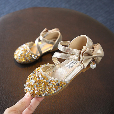 Сандал Musim Panas 2022 untuk Anak Perempuan Bayi Anak-anak Sol Lembut Sepatu BowtieGlitter Sandal Sandal Tali Pergelangan Kaki Sejuk