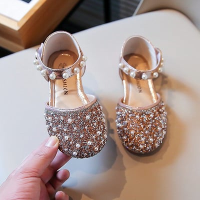 Sandal Putri Datar Anak Perempuan Musim Panas Sepatu Bayi Mutiara Berlian Imitasi Sederhana Retro Mode Sepatu Anak-anak Sandal Pesta Pernikahan