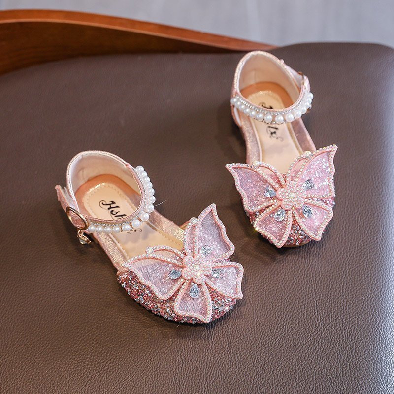 Sepatu Putri Pita Bayi Perempuan Gaya Módne sandále Kupu-kupu Berlian Imitasi Mutiara untuk Anak Perempuan Sepatu Pertunjukan Tari Payet untuk Anak-anak