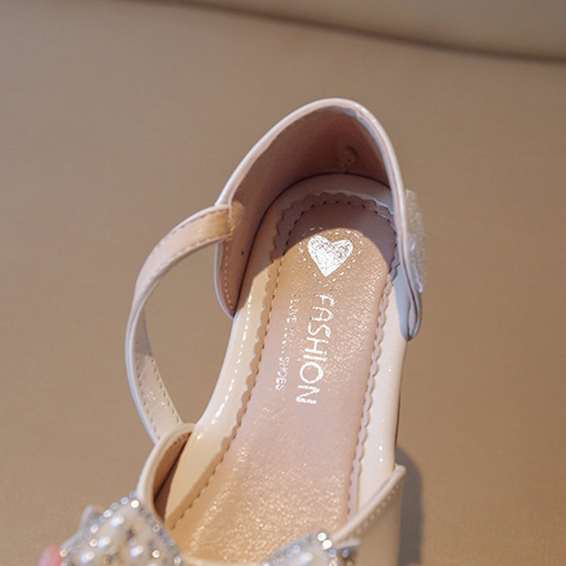 Sandalas Bayi Perempuan Musim Panas Retro Payet Sederhana Berlian Imitasi Busur Anak Perempuan Sepatu Putri Anak-anak Perempuan Sepatu Sandal Gaya Putri Lucu