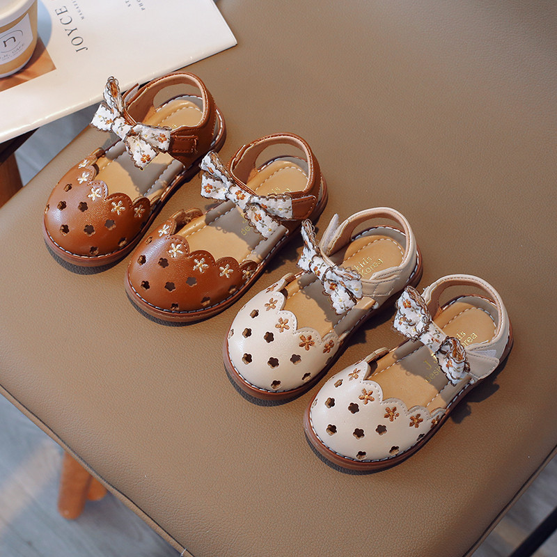 Ljetne sandale za djevojčice Emborider Cut-outs Cvjetić Dječji klizači Vintage Cover Prsti Bež Smeđe Prozračne 21-30 Dječje ravne cipele