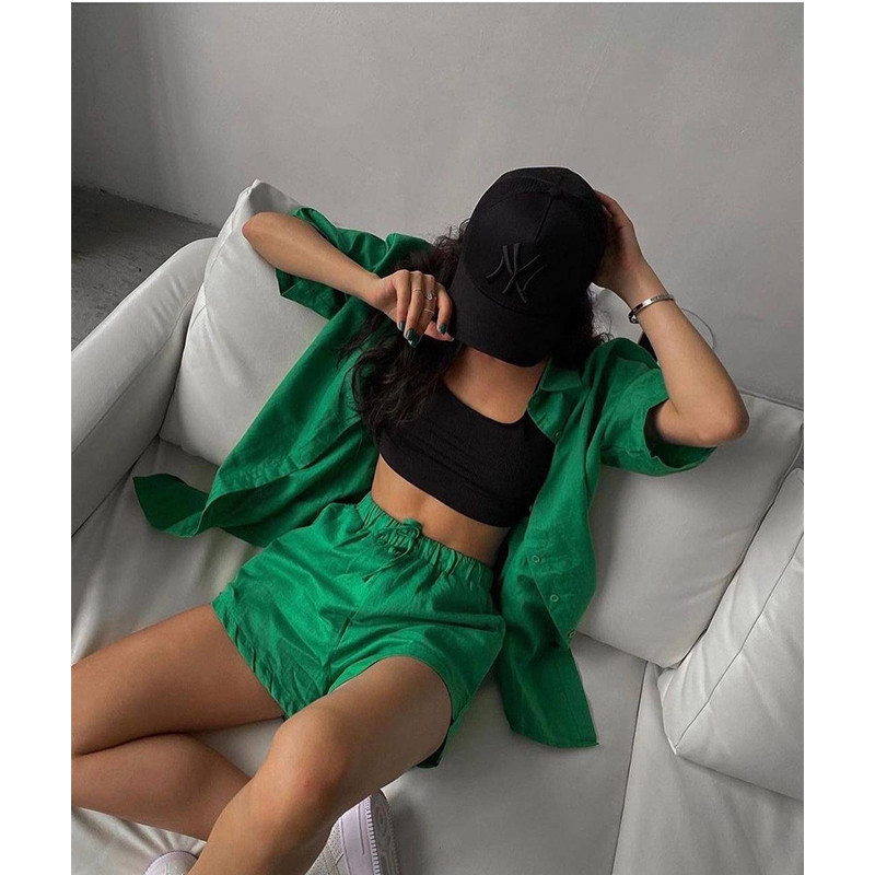 Trening ocazional de vară Pantaloni scurți pentru femei Costume de stradă verde Cămașă cu mânecă scurtă Topuri Mini pantaloni scurți largi cu șnur Set două piese
