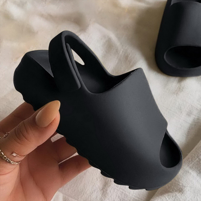 Új baba tipegő gyerekeknek felcsúsztatható divatszandálok fiúknak lányok strand nyári vízi cipők Eva puha gyermekek könnyű beltéri csúszdák