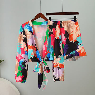 Pantaloni scurți pentru damă Costum de vară 2023 Moda pentru femei Bluze cu imprimeuri Seturi două piese Topuri cu mâneci lungi Costume pentru femeie cu pantaloni evazați