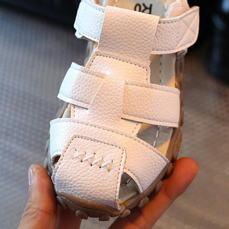 Izmērs 21-30 Toddler Zēnu Sandales Bērnu Vasaras Pludmales Kurpes Zēniem Mīkstas PU ādas Sandales ar slēgtu purngalu