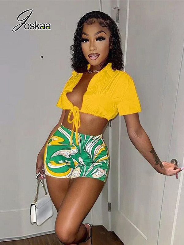 Joskaa tömör hajtóka rövid ujjú fűzős ing és nyomott motoros rövidnadrág, kétrészes szett női ruhák 2022. nyár szexi klubruhák