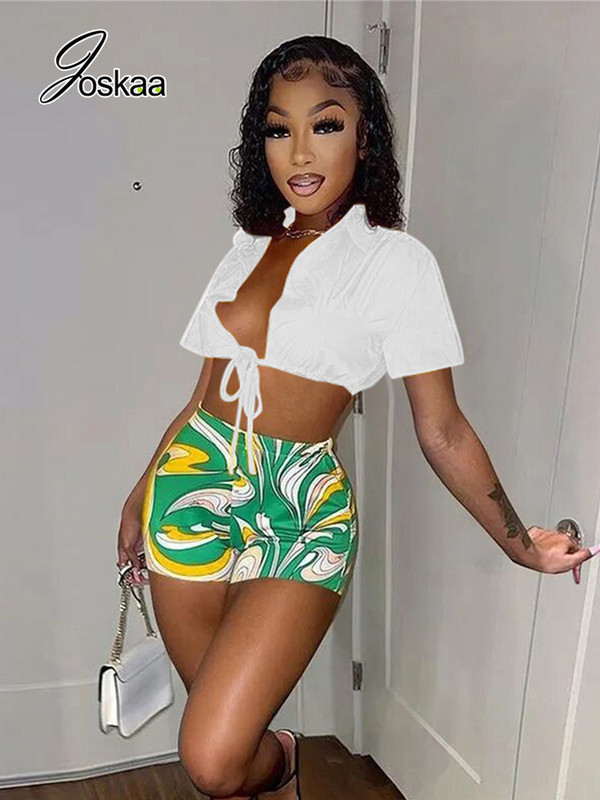 Joskaa tömör hajtóka rövid ujjú fűzős ing és nyomott motoros rövidnadrág, kétrészes szett női ruhák 2022. nyár szexi klubruhák