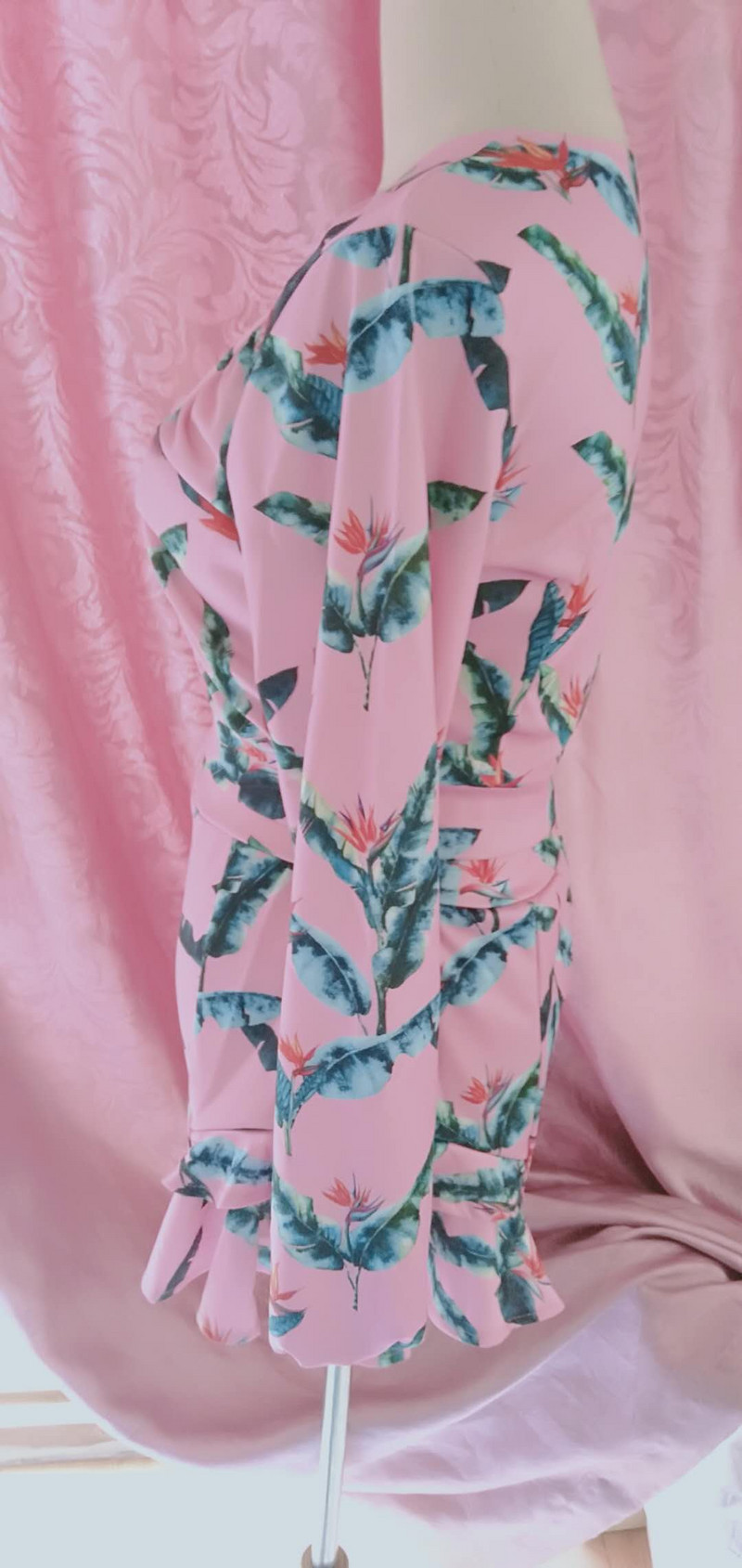 CM.YAYA vasaros moterų komplektas, sportiniai kostiumai Beach Bohe gėlėmis marginti viršutiniai drabužiai + šortai Seksualūs naktinio klubo vakarėlio gatvės dviejų dalių kostiumai