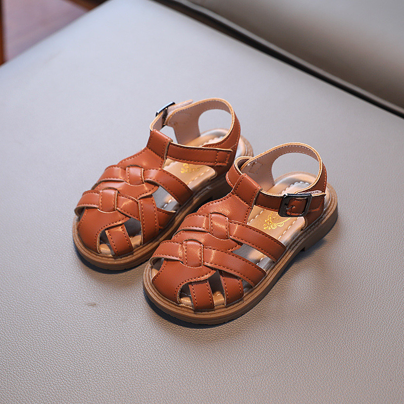 Lányok nyári szandálok Kislány tipegő gyerekcipők alacsony sarkú édes hercegnős puha gyerek strandcipők fekete fehér barna F04194