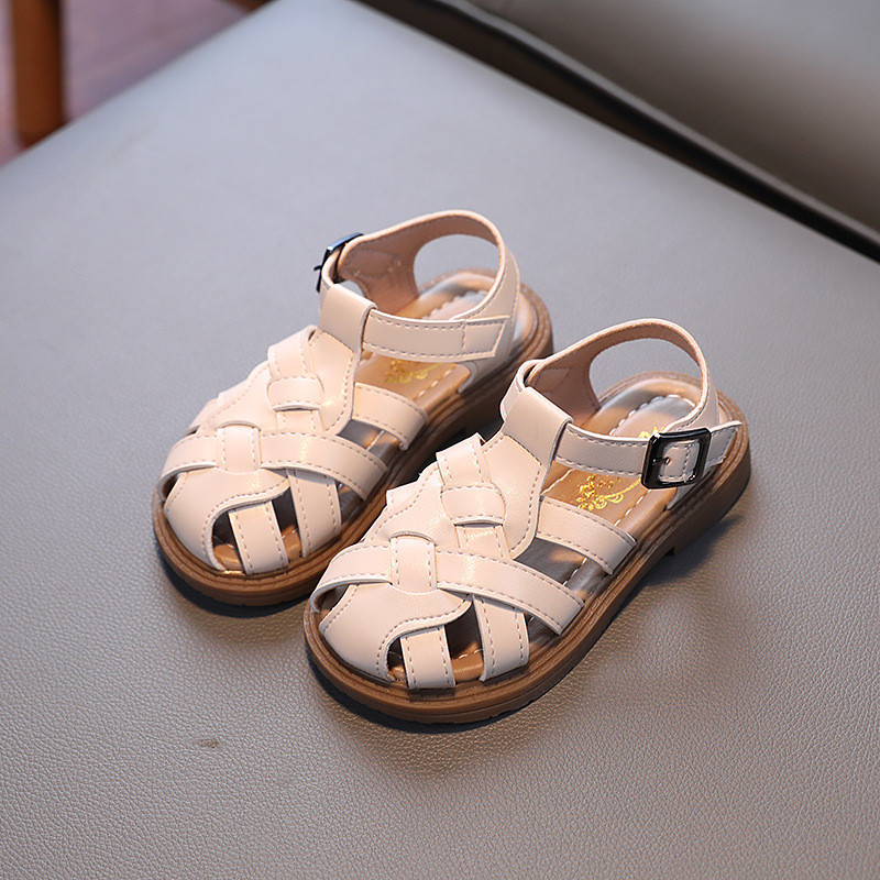 Lányok nyári szandálok Kislány tipegő gyerekcipők alacsony sarkú édes hercegnős puha gyerek strandcipők fekete fehér barna F04194