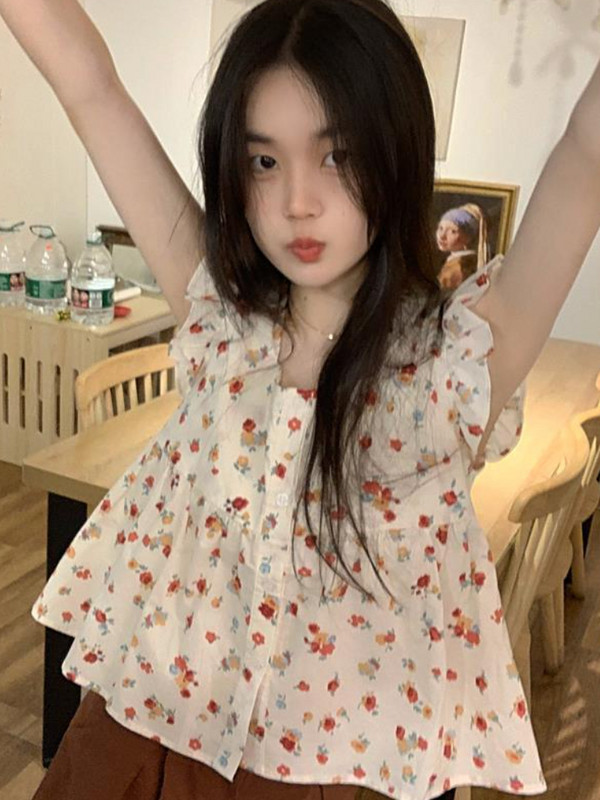 Moteriški marškiniai, skraidančios rankovės, raukiniai gėlėmis, saldus korėjietiškas mados stilius, studentai, tinkantys visiems, vasaros klasikinis dizainas, švelnus laisvalaikis