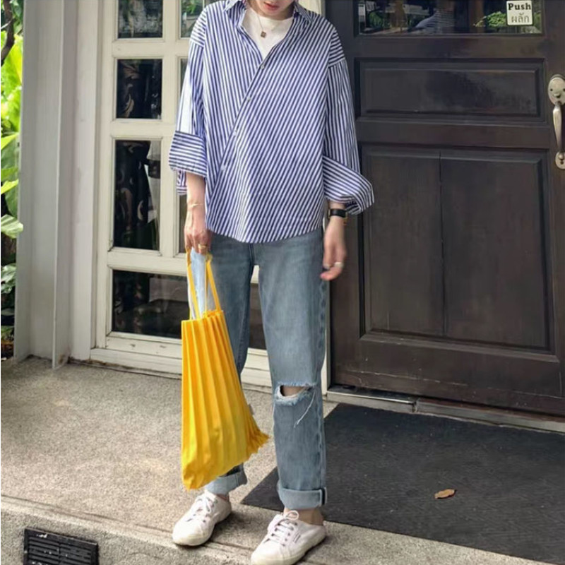 Női ingek Aszimmetrikus Csíkos tavaszi új dizájn BF Cool All-match Basic Retro Casual Рубашки College Ins Koreai Stílus Gyengéd