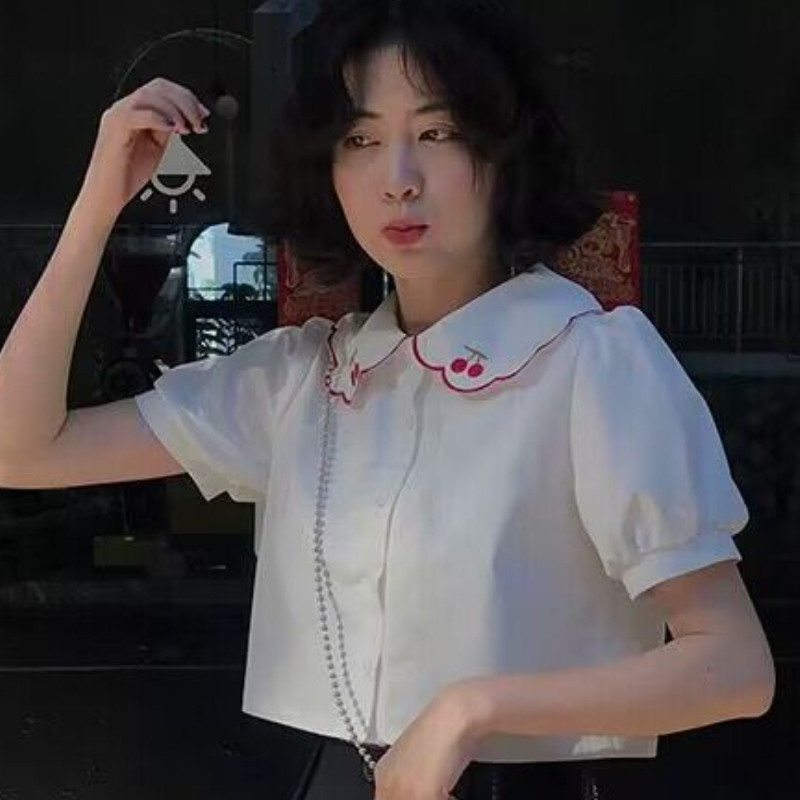 Moteriški vyšniniai marškinėliai, puikūs kasdieniai Harajuku vasaros mergaitiški korėjietiška versija Populiarus švelnus laisvas preppy stilius, senėjimą mažinantis vintažas