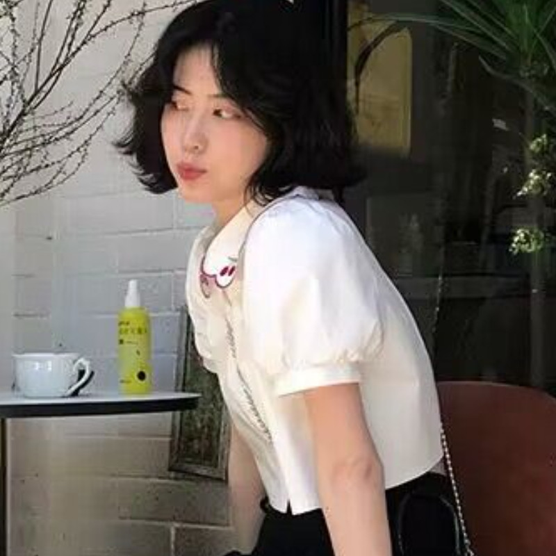 Moteriški vyšniniai marškinėliai, puikūs kasdieniai Harajuku vasaros mergaitiški korėjietiška versija Populiarus švelnus laisvas preppy stilius, senėjimą mažinantis vintažas