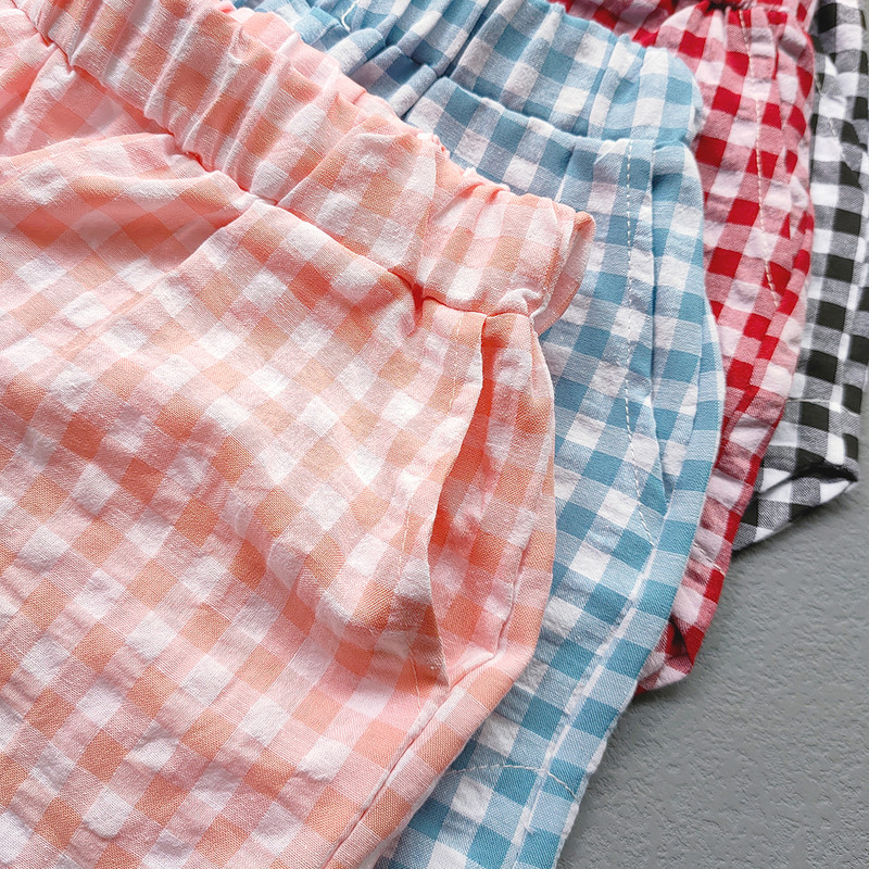 Sweet Girls Kockás rövidnadrág Nyári koreai fiú lány lány pamut hasított rövid nadrág Alkalmi divatos gyerekek meleg nadrágok gyerekruhák