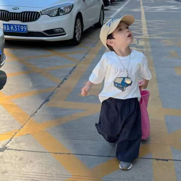 100% pamučna majica s pola rukava Dječaci, dijete, ljeto 2023., dječji uniseks kostim, sportske ležerne majice s crtanim automobilima, trendi pulover majica