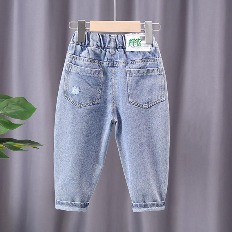 Zēnu brīvi džinsi caurumu džinsa bikses modes bērni Dienvidkorejas stils ikdienas zēni kovboju bikses mazulis bērns 2 3 4 5 6 7 8 gadi