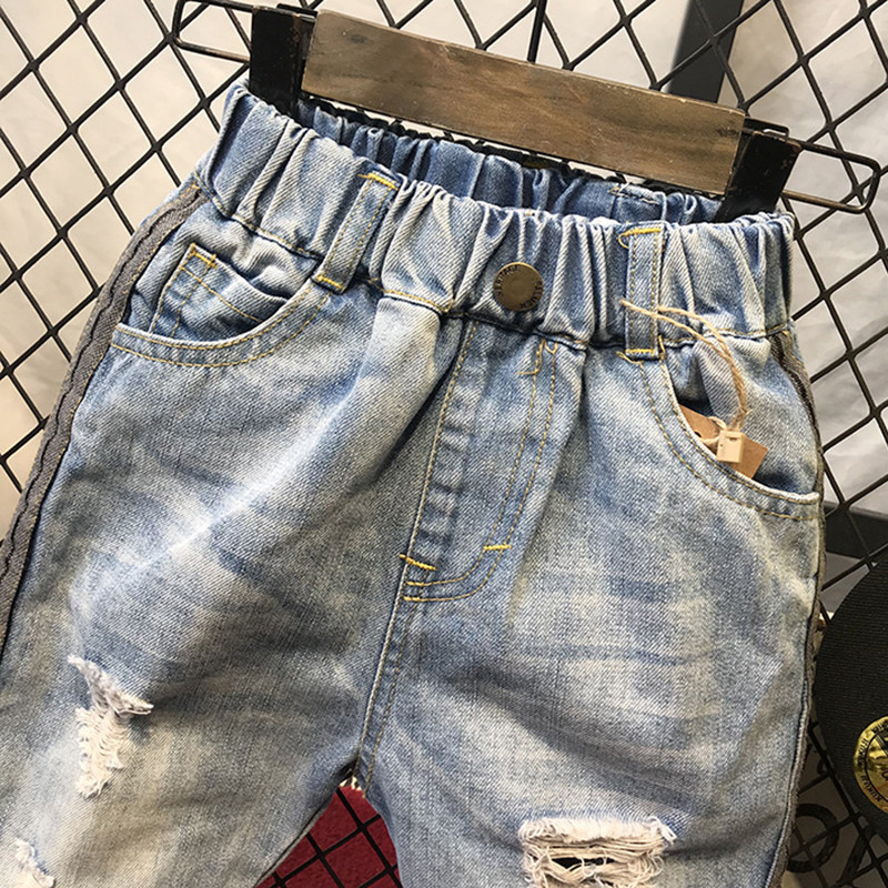 Korea stiilis uued laste teksad Kevad-sügis poisid Mood Hole sirge silinder vabaaja teksad elastne vöökoht lastele lahtised püksid