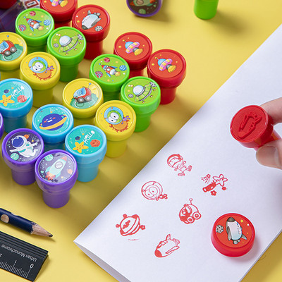 10 vnt./rinkinys Erdvinis apvalus antspaudų rinkinys Vaikams Dovanų Žaislai Savarankiškai rašantis Scrapbooking Plokštės Rašalo Pagalvėlės Antspaudas