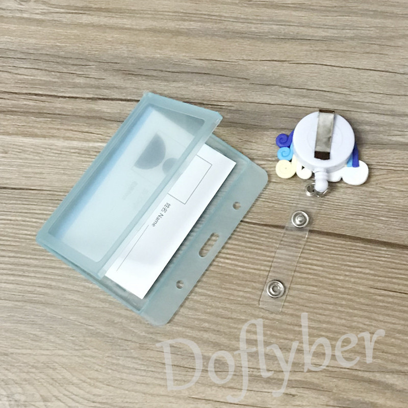 Vaivorykštės balandis medicinos seselė Gydytojas studento ženklelio ritė ID Vardo kortelės laikiklis Ištraukiamas atatrankos Yoyo Ski Pass kortelės ženklelis Biuro produktai