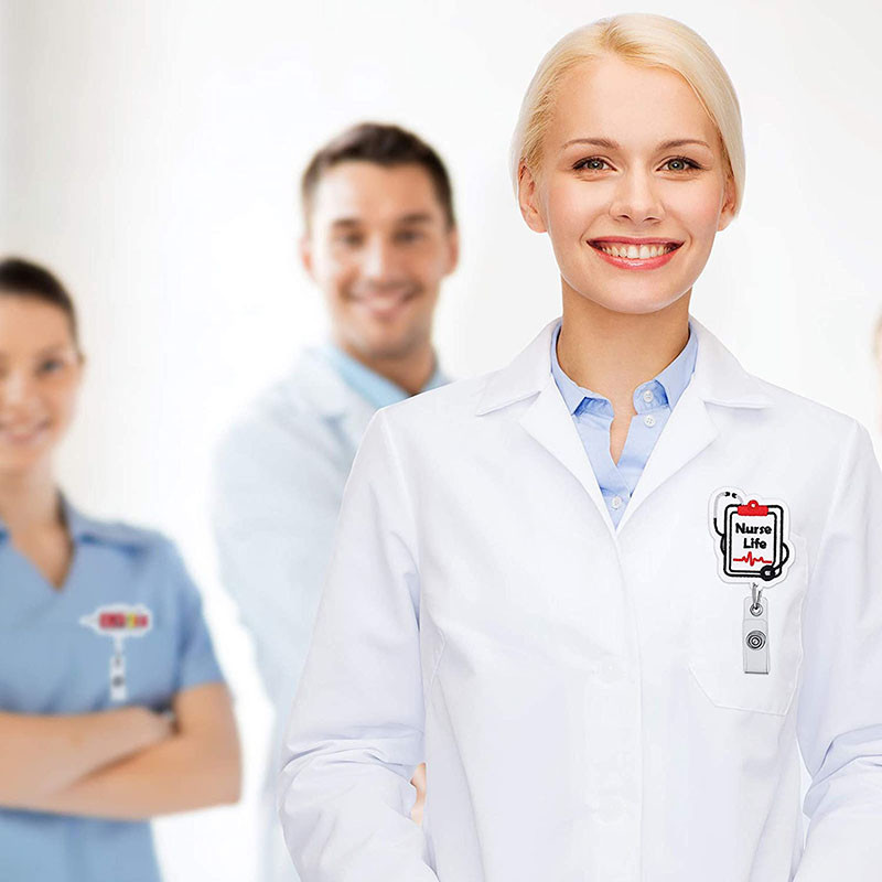 1 vnt 360° medicinos reikmenų stiliaus ištraukiama ženklelio ritė, skirta slaugei ir gydytojo kortelės turėtojui Biuro ir ligoninės reikmenų vardo kortelė