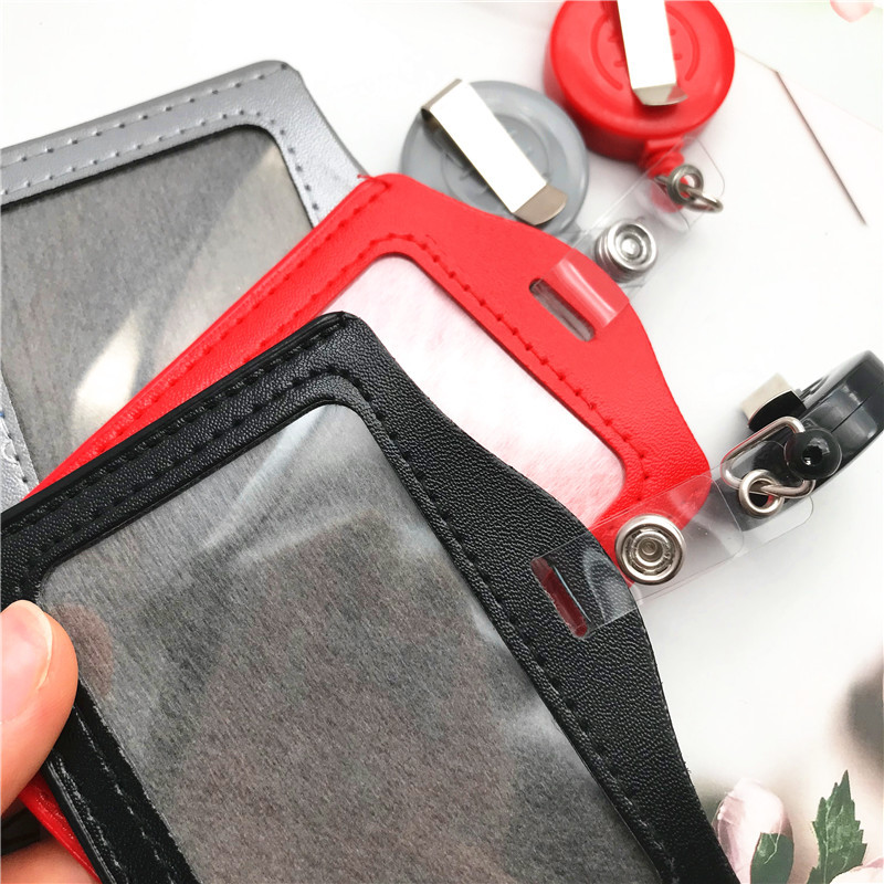 1 rinkinys Verslo ištraukiamo ženklelio ritės ištraukiamas asmens tapatybės kortelės ženklelio laikiklis.