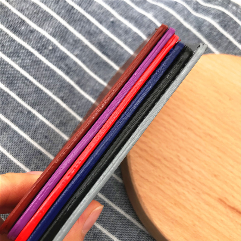 Vertikalios kokybės PU odos medžiaga Kortelių rankovių rinkiniai ID ženklelio dėklas Aiškus banko kredito kortelės ženklelio laikiklis Mokyklos studentų biuras