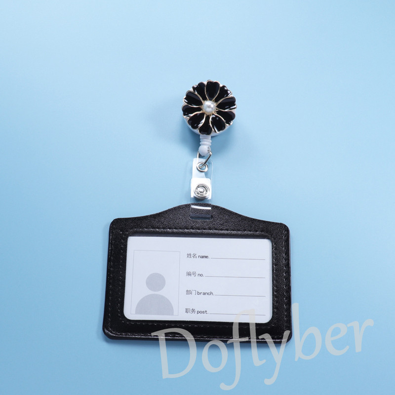 Държач за работна карта на персонала от PU кожа с прибираща се кристална значка, макара, щипка за алигатор, лекари, медицински сестри, идентификационен етикет с име, капак на картата