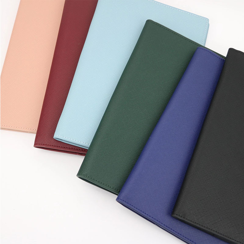 Bezmaksas pielāgoti iniciāļi burti Krokodila raksts PU āda A5 piezīmjdatora vāks Ceļojumu biznesa žurnāla Maināms ieliktnis, lapa DIY