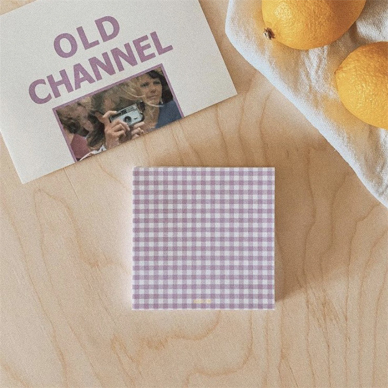 50 loksnes, konfektes, krāsa, režģis