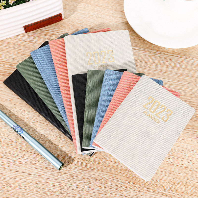2023 Нов A7 A6 Бележник 365 дни Преносим джобен бележник Ежедневен седмичен дневен ред Ученически канцеларски материали Офис Училищни пособия