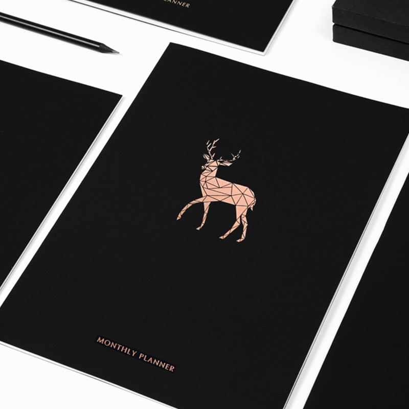 2021. gada plānotājs Piezīmju grāmatiņas Žurnālu organizators 365 dienu plāns Nedēļas ikmēneša piezīmju grāmatiņa D08A