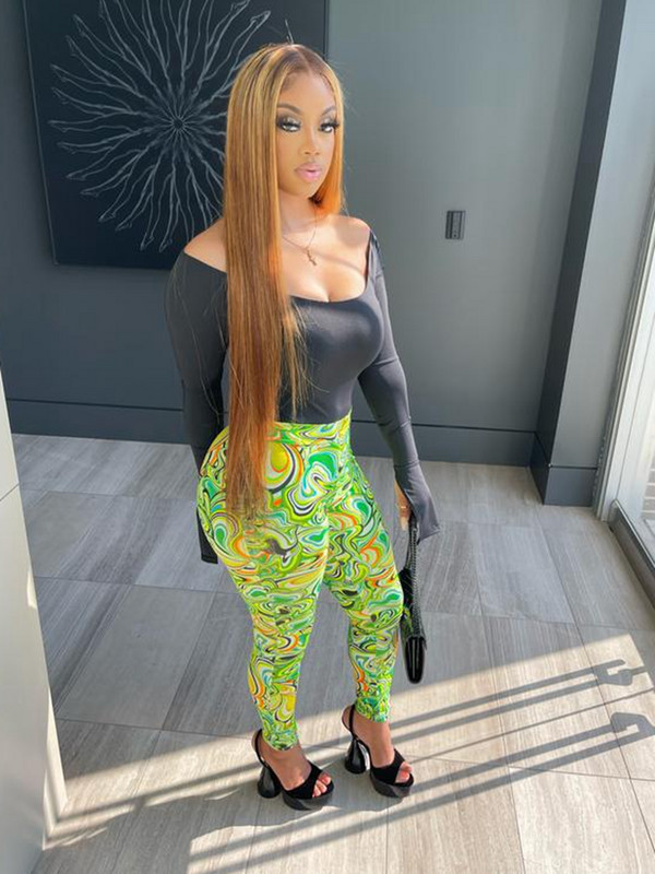 HAOYUAN legingi sieviešu kaklasaites krāsas apdruka vidukļa vidū, īpaši elastīgi sporta legingi, mode, seksīgas treniņu bikses, jogas sviedru bikses